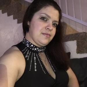 Meet your Posher, Juana